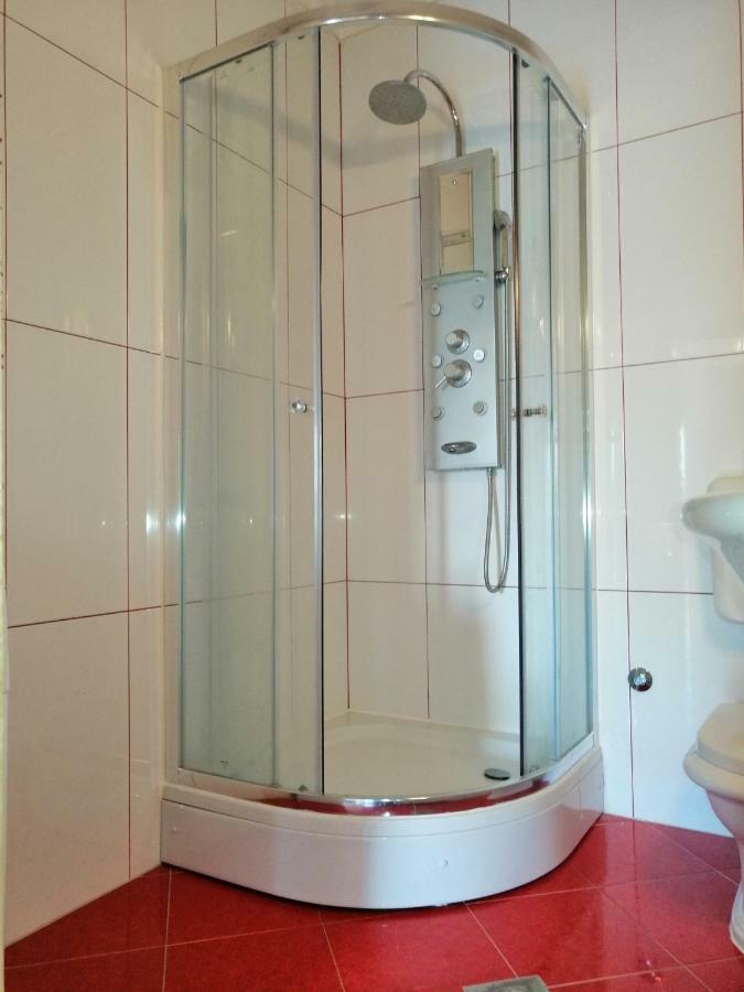 Apartman Rosanda Posedarje Exterior foto